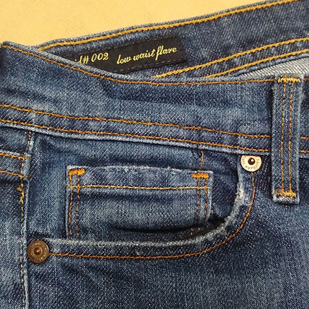 Citizens of Humanity – CoH – Dk Blue - 26 - Ingrid - Low Waist Flare - Picture 9 of 13